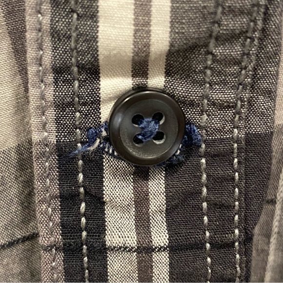 CLUB ROOM Men's Slim Fit Long Sleeve GREY Plaid Pocket Button Up Shirt MEDIUM - Picture 5 of 5